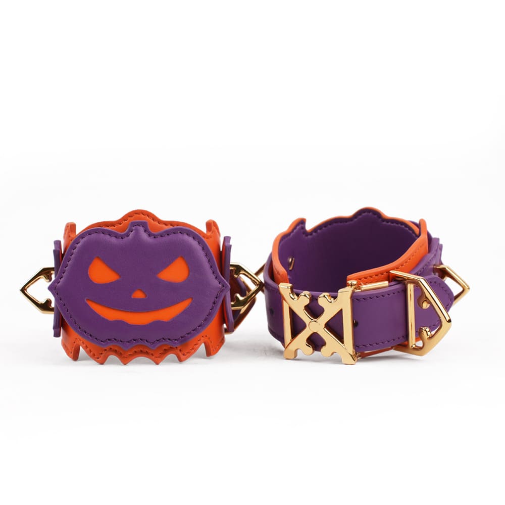 Hexora-Halloween-Pumpkin-BDSM-Restraints