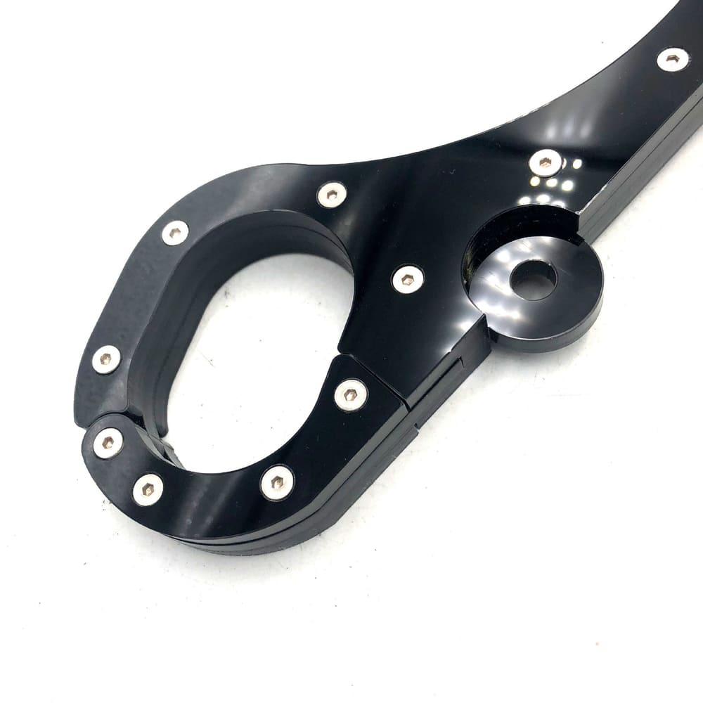 Morpho-BDSM-Collars-Hand-Cuff