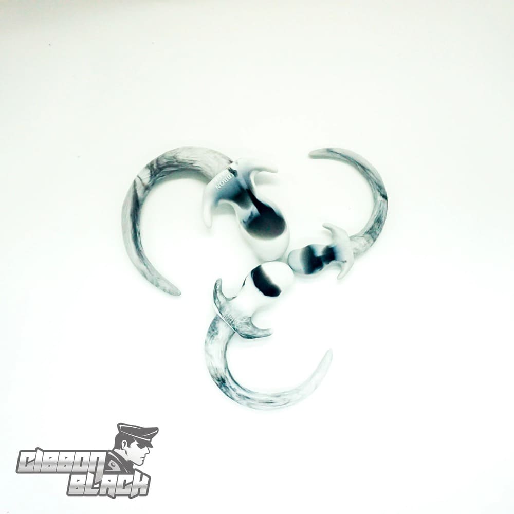 Veyro-Dual-Firmness-Puppy-Tail-Plug-3-Sizes