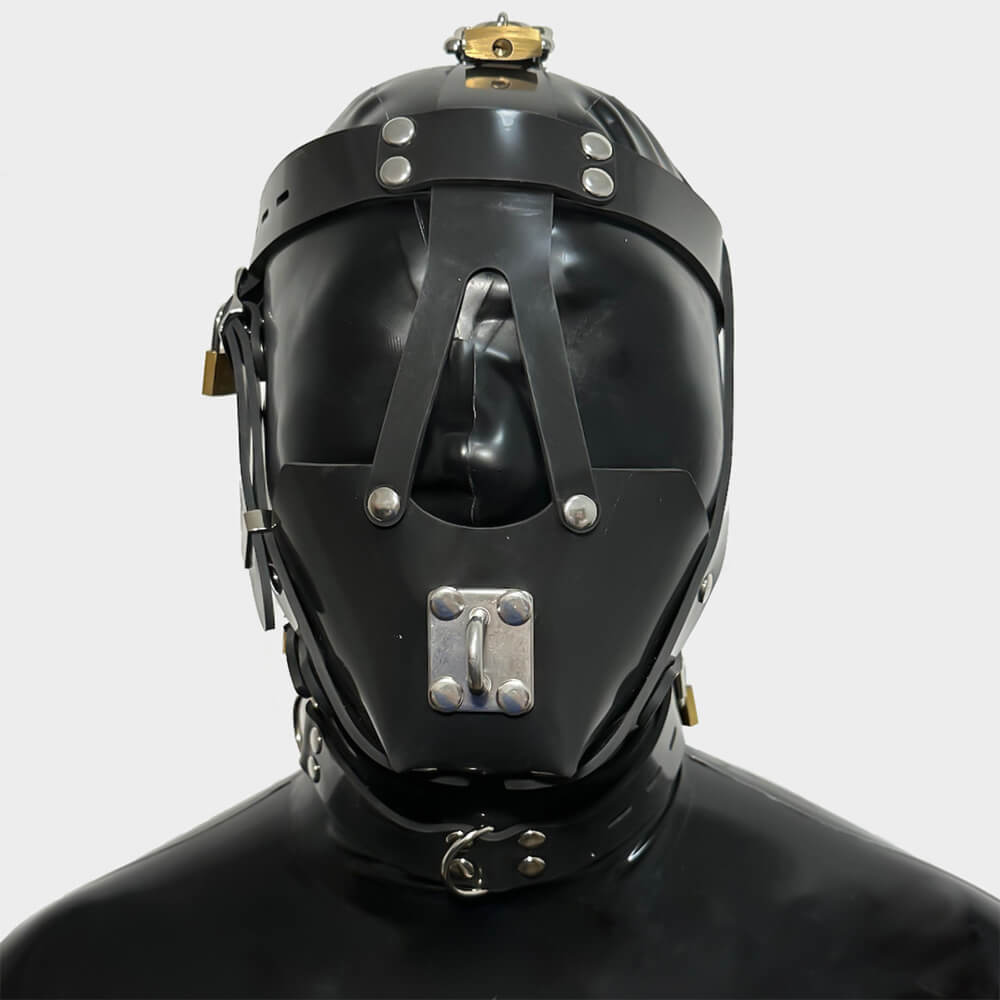 kbboy-silicone-bdsm-muzzle-with-lock
