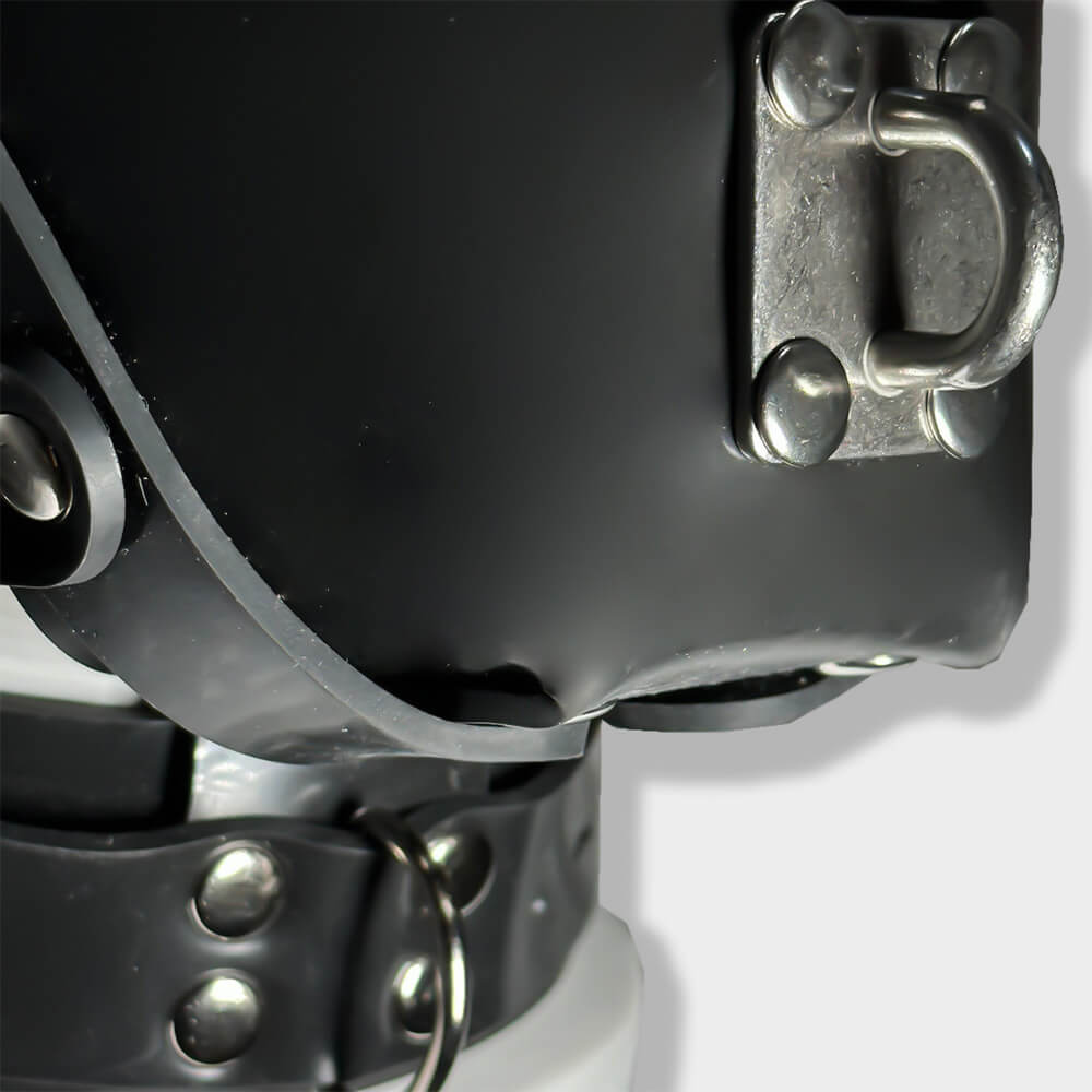 kbboy-silicone-bdsm-muzzle-with-lock