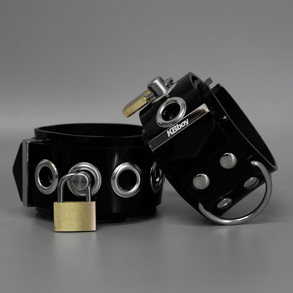 kbboy-silicone-restraint-cuffs